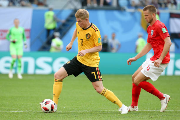 对那不勒斯 对那不勒斯